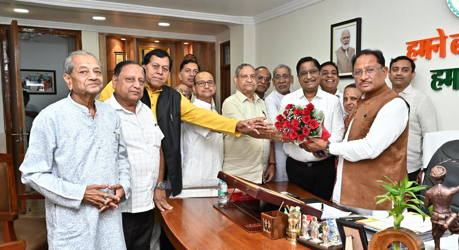 Agarwal Community Urges CM Sai to Nominate Gaurishankar