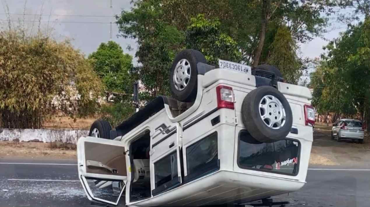 MP Police Vehicle Overturns; ASI Onboard, Driver Critical