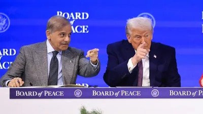 Pakistan Steps up Diplomatic Role, Mediates Amid Trump-Iran Crisis