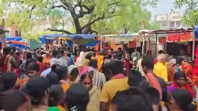 Stampede at Bihar’s Sheetla Temple Leaves 8 Feared Dead