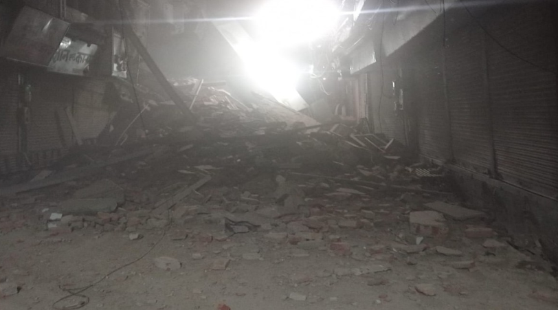 Four-Story Building Collapses in Agra