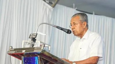 Pinarayi Vijayan Rebuts Telangana CM, Slams Personal Remarks