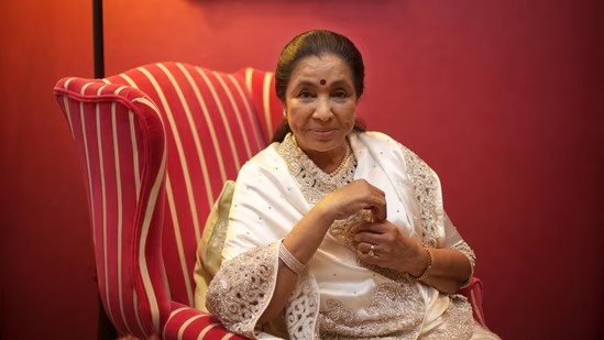 Asha Bhosle Legendary Bollywood Singer Passes Away at 92