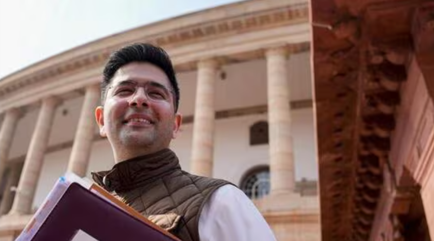 Exodus in AAP: Seven Rajya Sabha MPs Resign Amid Internal Rift and Punjab Policy Disputes