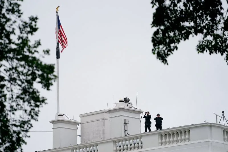 White House Shooting: Suspect Dies After Trading Gunfire