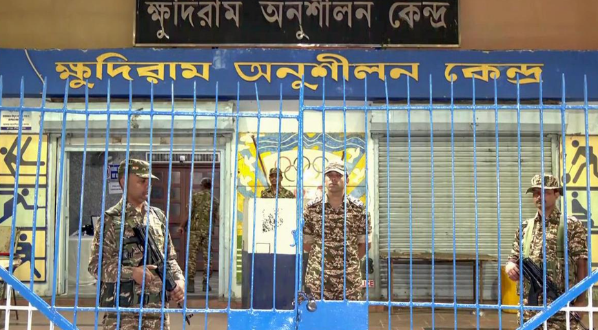 High Drama in Kolkata as TMC Alleges EVM Tampering; EC Dismisses Claims