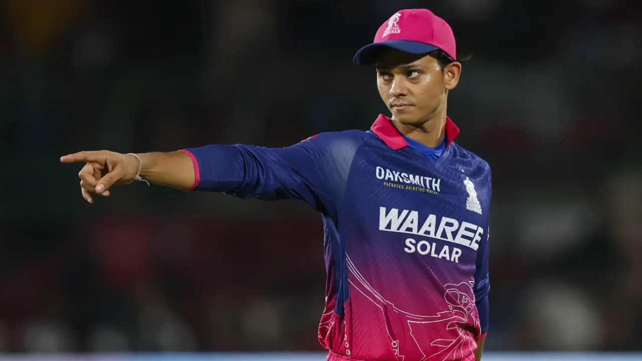 RR Skipper Yashasvi Jaiswal Wins toss, Opts to Bowl Against Gujarat