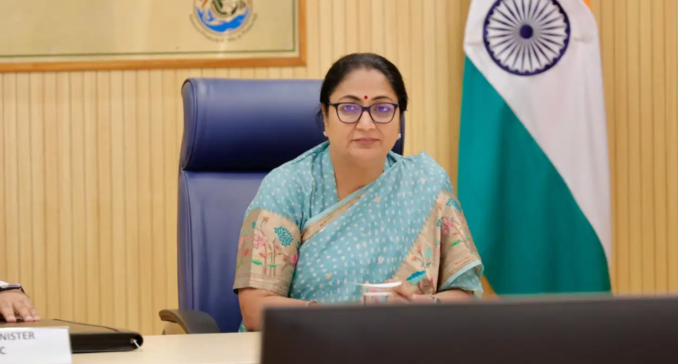 CM Rekha Gupta Initiates Save Electricity Campaign
