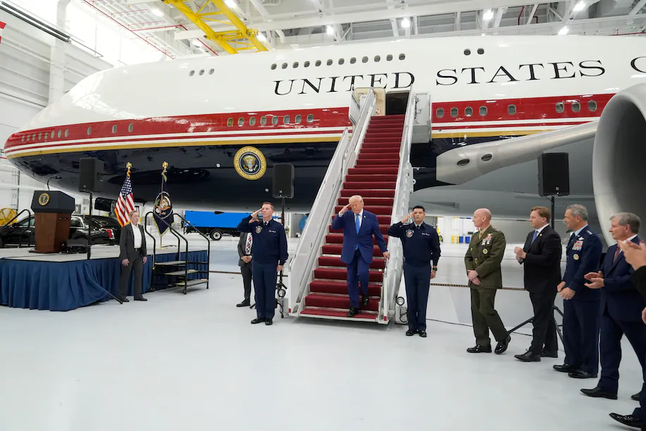 Trump unveils new ‘Air Force One’ – the luxurious gift by Qatar Royal family
