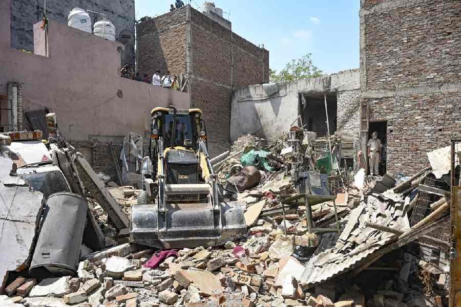 LPG Cylinder Blast Collapses Factory, Injures Eleven; One Critical