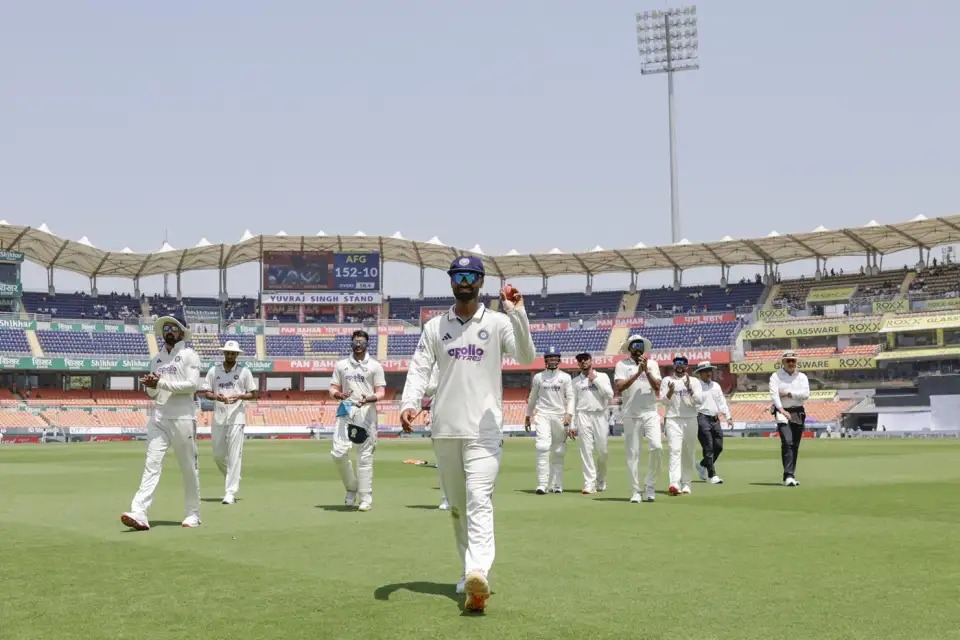 Manav Suthar, Washington Sundar lead India to historic Test win
