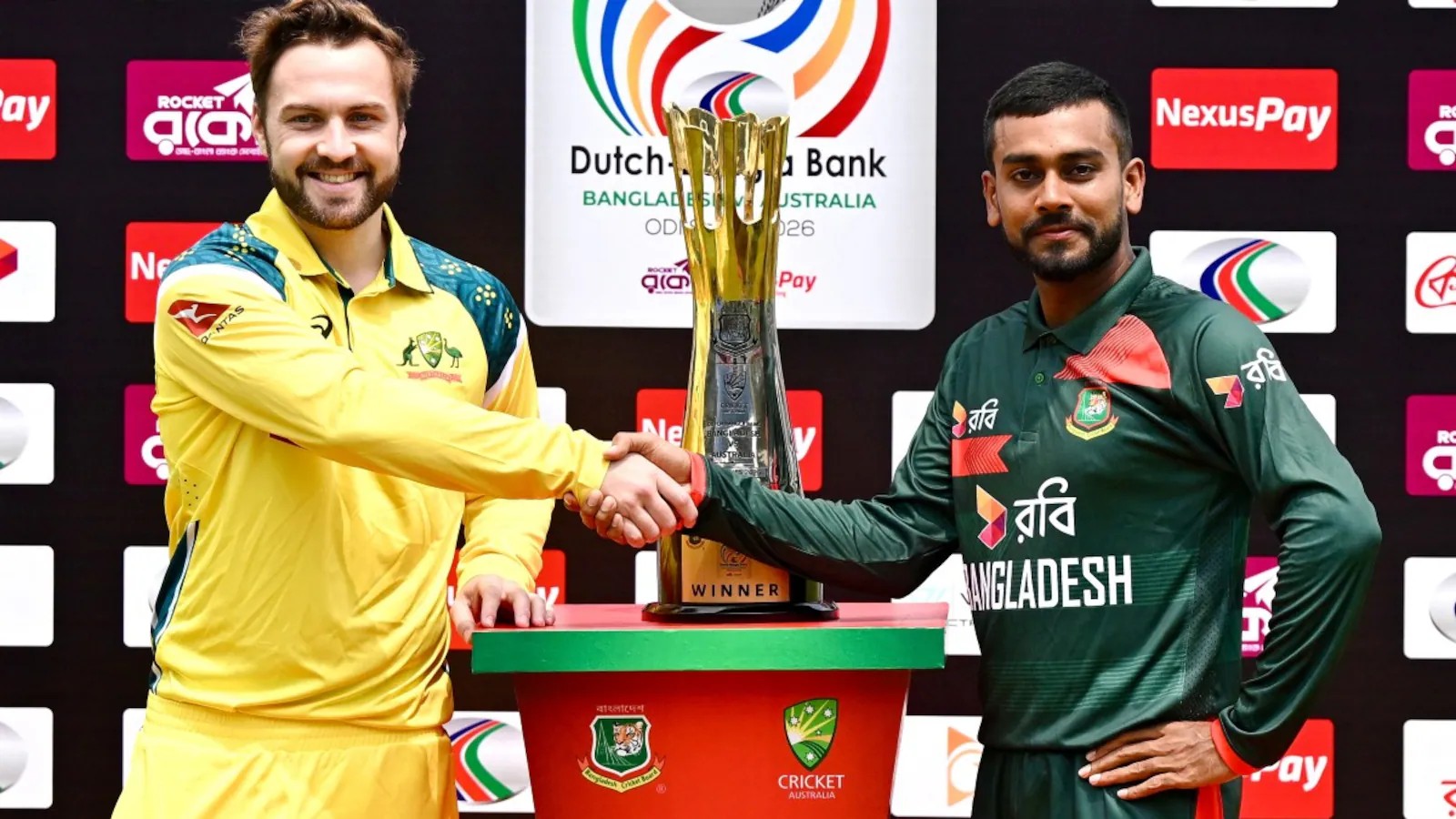 Australian cricketers denied entry to Golf course in Dhaka