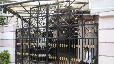 Police conduct late-night raid at Abhishek Banerjee’s residence