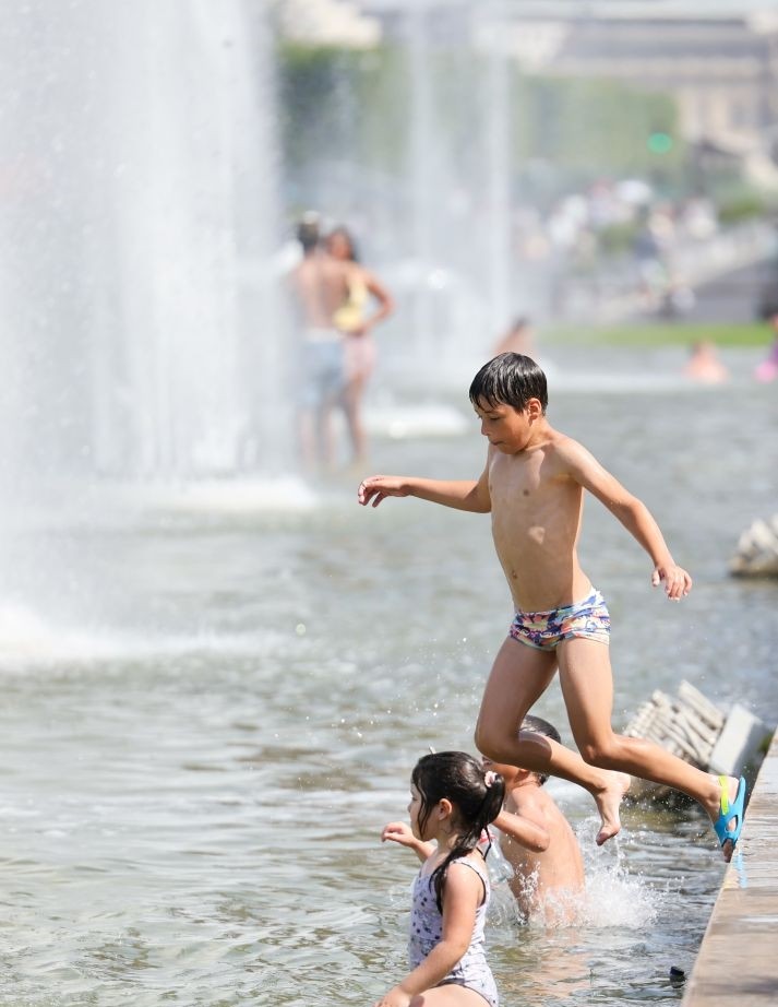 40 Died as France experiences hottest night in 80 years