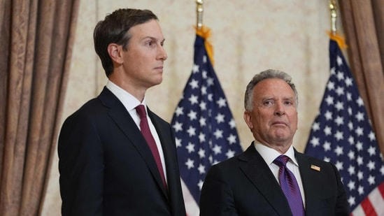 US envoy and Qatar PM already in Switzerland; Araghchi to reach Saturday for peace talks