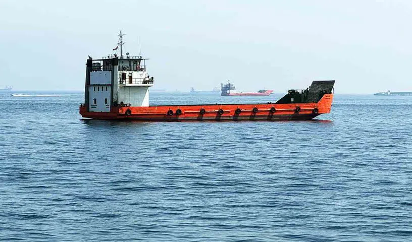 Vessels with 80 mn barrels of crude oil to ready to cross Strait of Hormuz