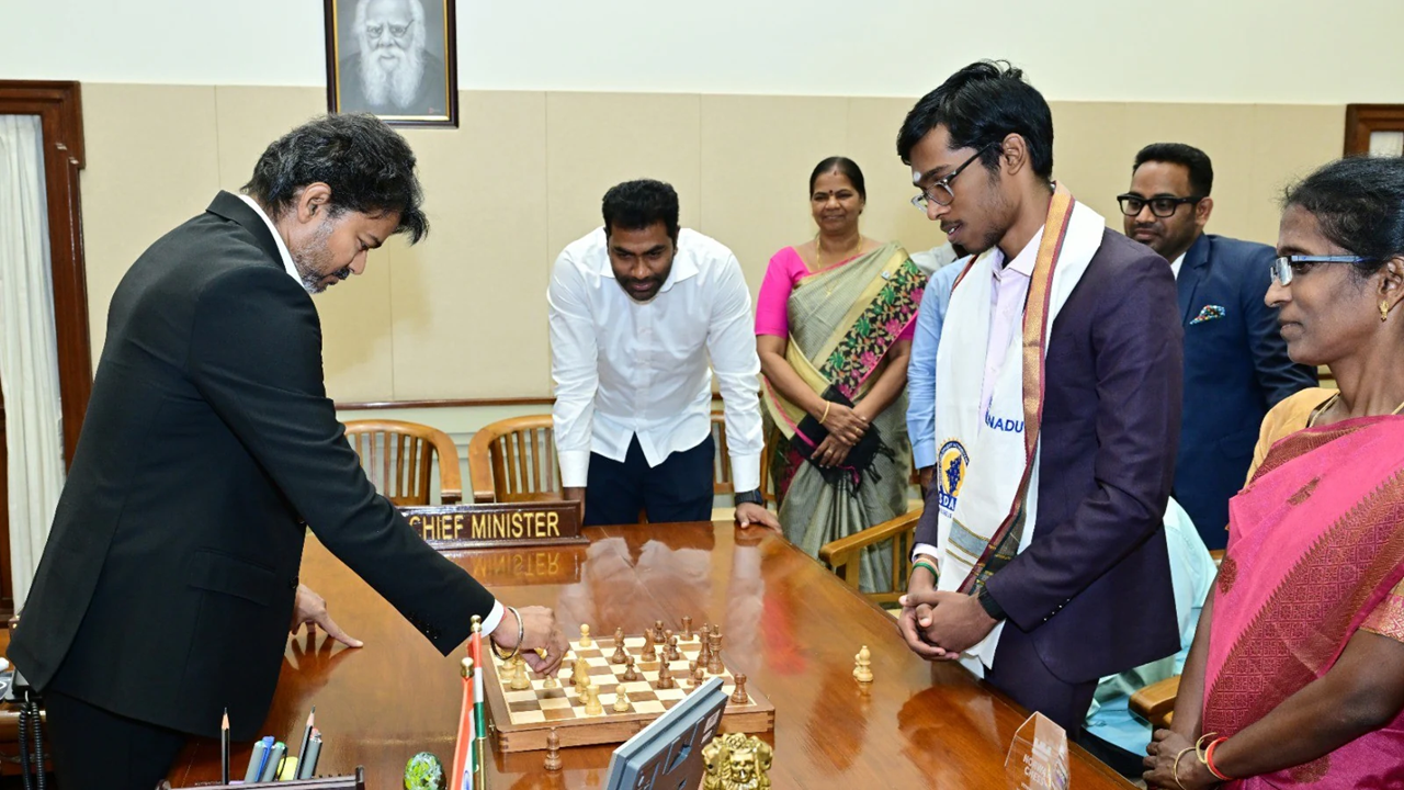 CM Vijay plays chess with Praggnanandhaa, felicitates Grandmaster with Rs 50 lakh after historic Norway Chess 2026 win