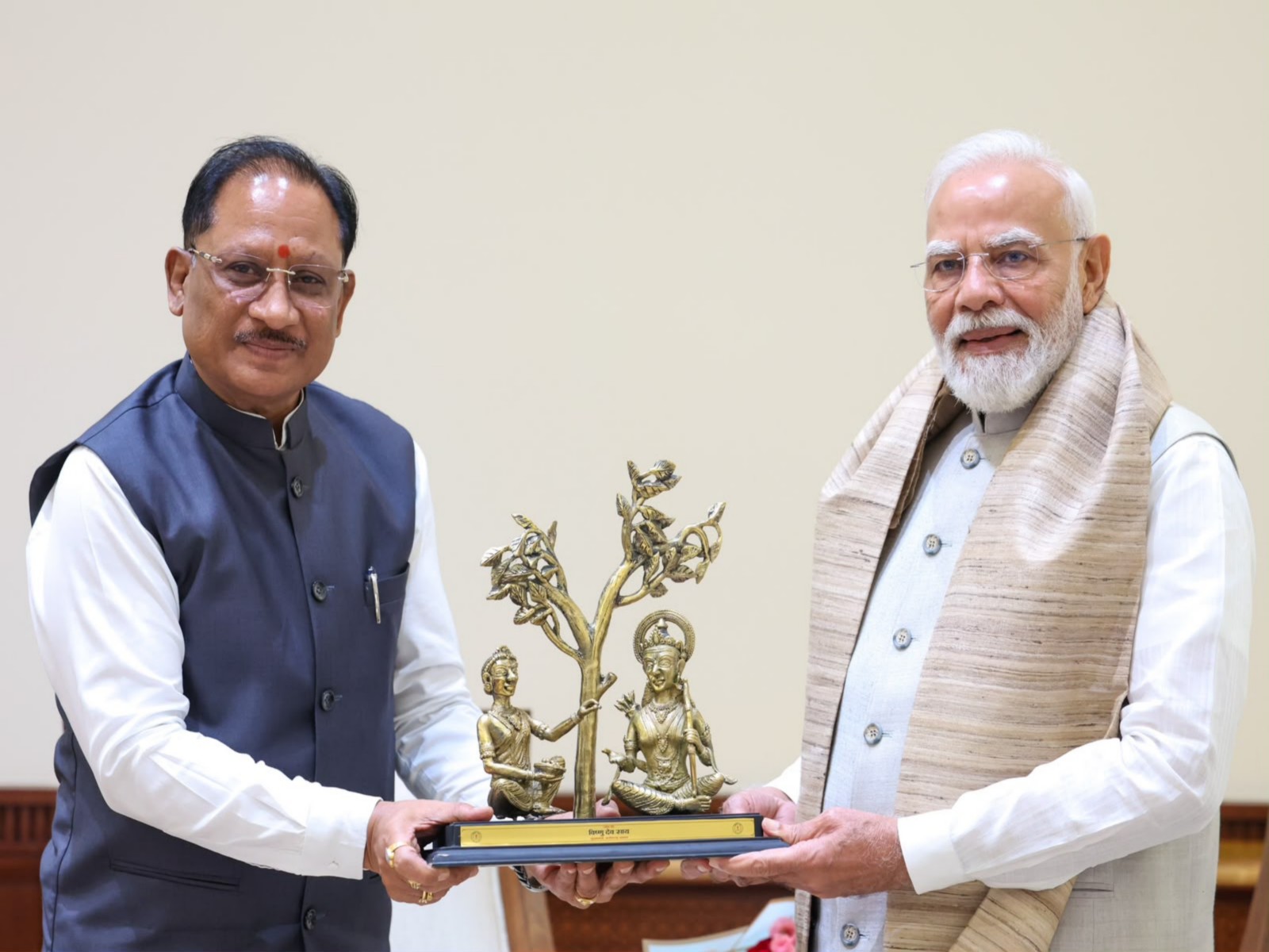 Chhattisgarh CM Vishnu Deo seeks central support for major projects; Meets PM