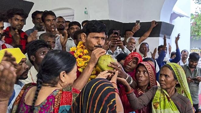Ken-Betwa Protest: Amit Bhatnagar ends 18-day hunger strike after government assurance