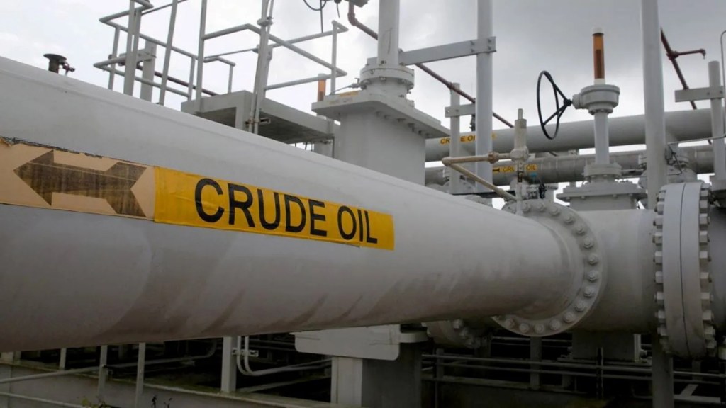 Oil prices soar as Bab al Mandeb emerges as new chokepoint; Reaches $100 per barrel