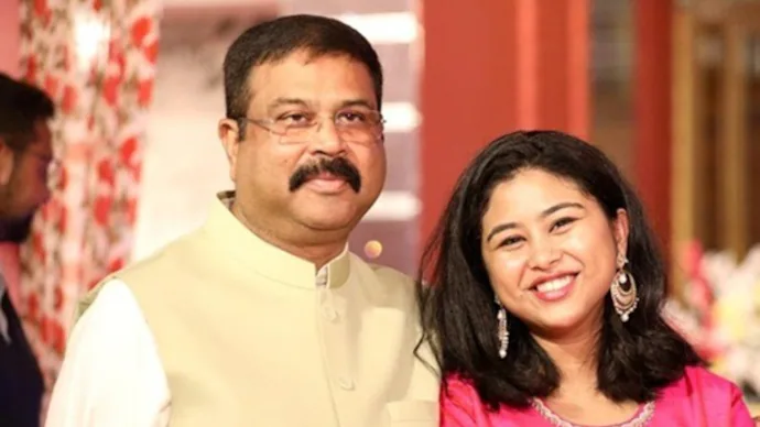 Dharmendra Pradhan’s daughter apologises to Students after father’s resignation, shares emotional Instagram story