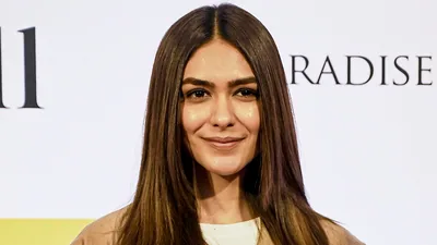 ‘Lets build a Hall of Fame’: Mrunal Thakur on fighting AI misuse