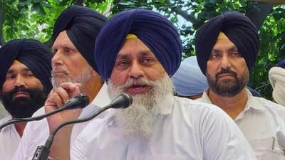 Sukhbir Singh Badal attacked at Nanded Sahib Gurdwara, unidentified person reportedly targeted SAD Leader