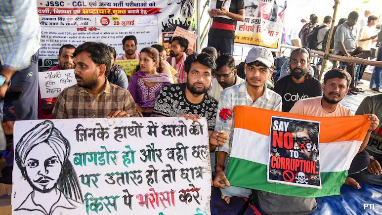 Jharkhand Govt holds sixth round of talks with students over JPSC exam row