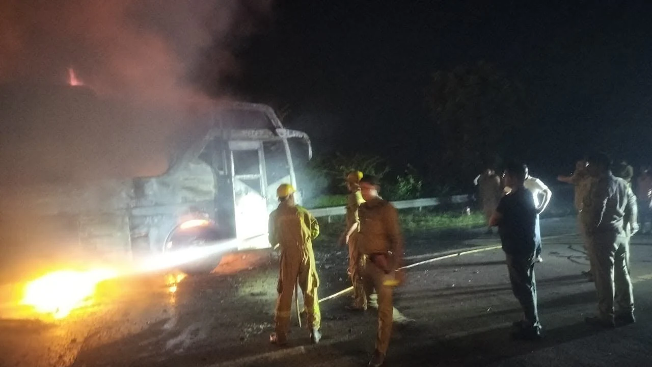 Greater Noida Bus Fire: 9 killed after Sleeper Tourist bus catches fire on Yamuna Expressway