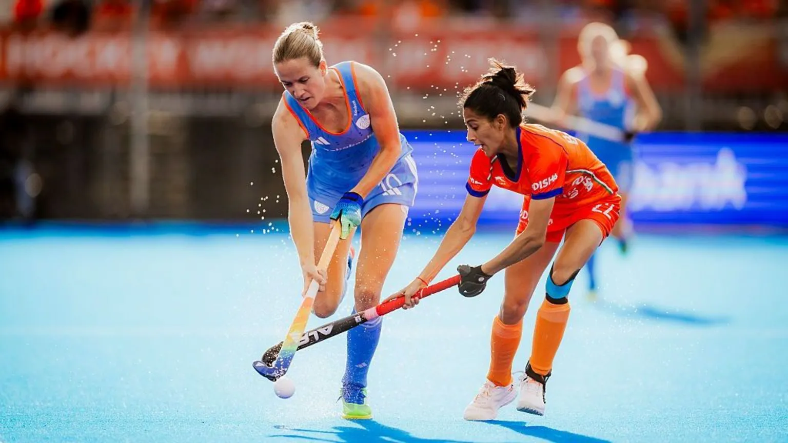 Hockey India League officials call for emergency meet on September 18 to resolve infighting
