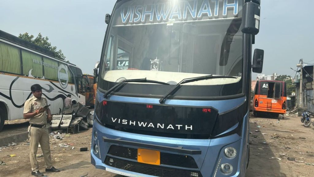 Teen victim tried to get off the bus: Cops on sleeper bus gangrape case
