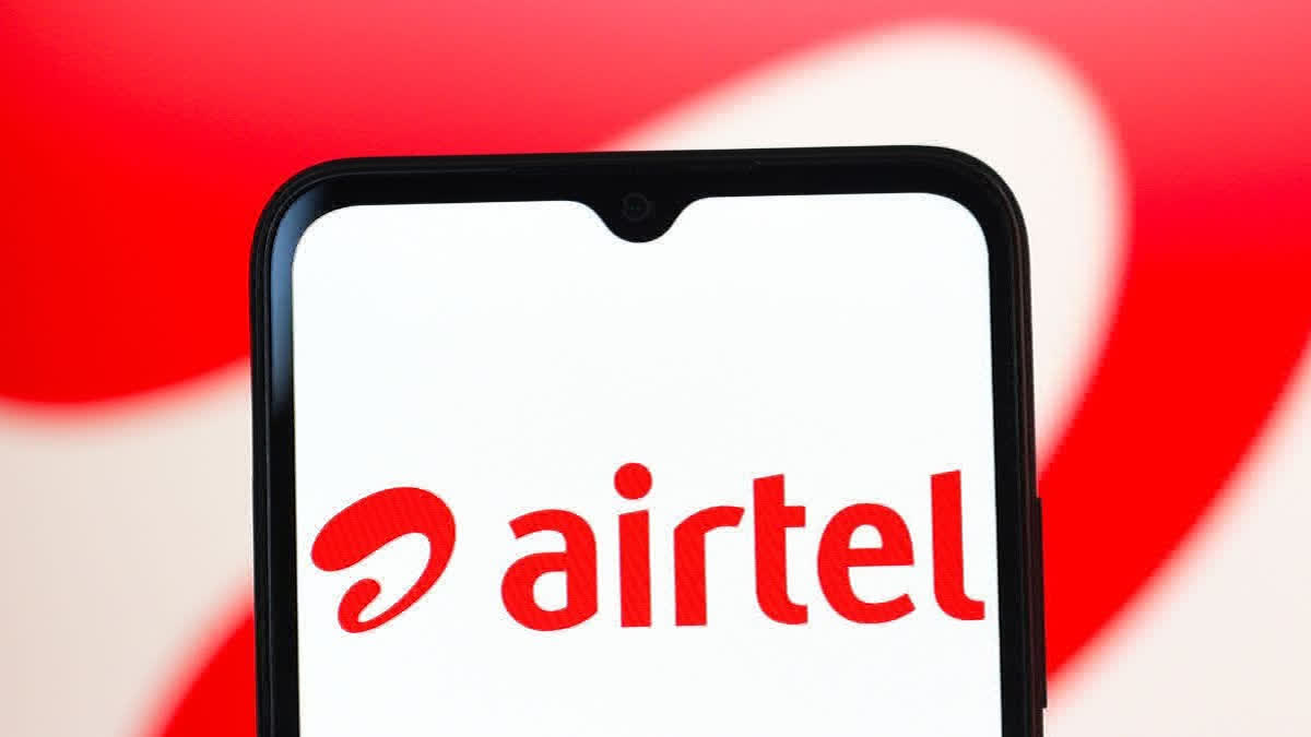 Airtel hikes postpaid plans by Rs 50; Adds one year free international roaming
