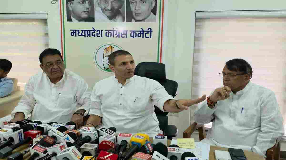 Rahul Gandhi Balaghat Visit: Congress-BJP clash over collector