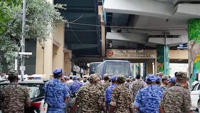 Delhi Metro closes Six central stations as INDIA Bloc plans Supreme Court march