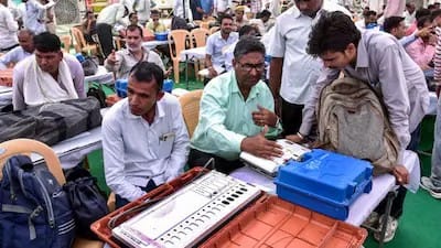 Maharashtra seeks Form 6 change to help voters removed during SIR