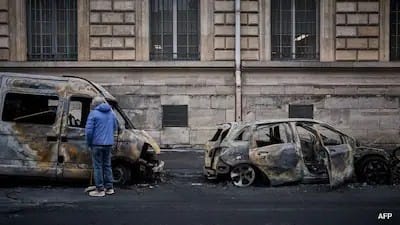 Paris Police impose fresh overnight curfew after weekend riots and looting