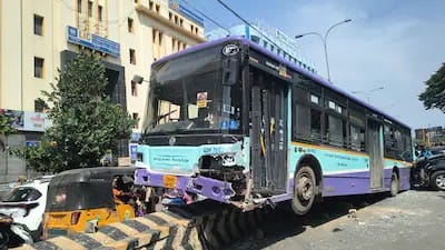 Chennai city bus hits seven parked cars outside Madras High Court