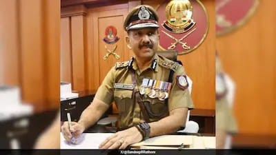 Tamil Nadu transfers prisons dgp after escape of 17 undertrials