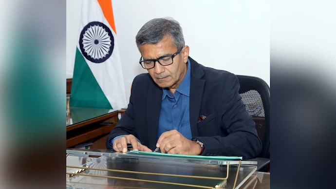 Defence Secretary Rajesh Kumar Singh to continue until October next year